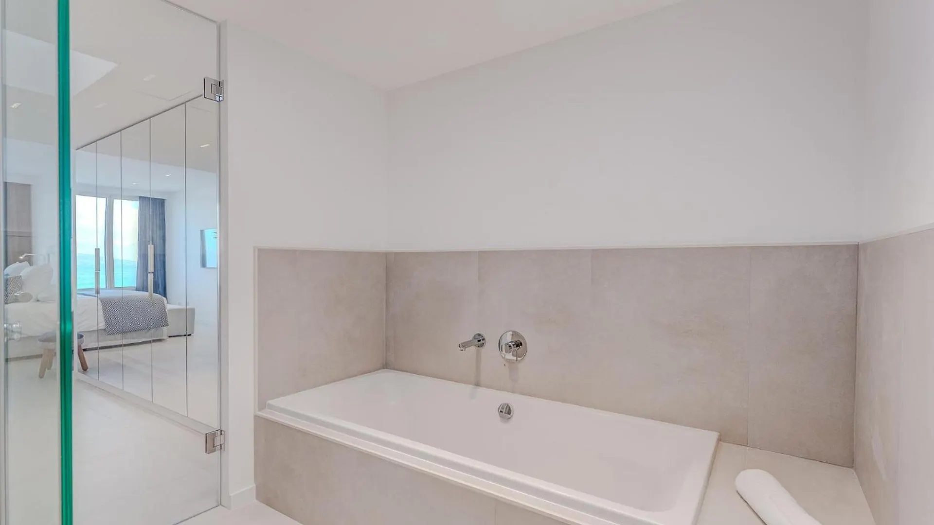 Διαμέρισμα Aquasuites Luxury Penthouse A03 Acantilado de los Gigantes