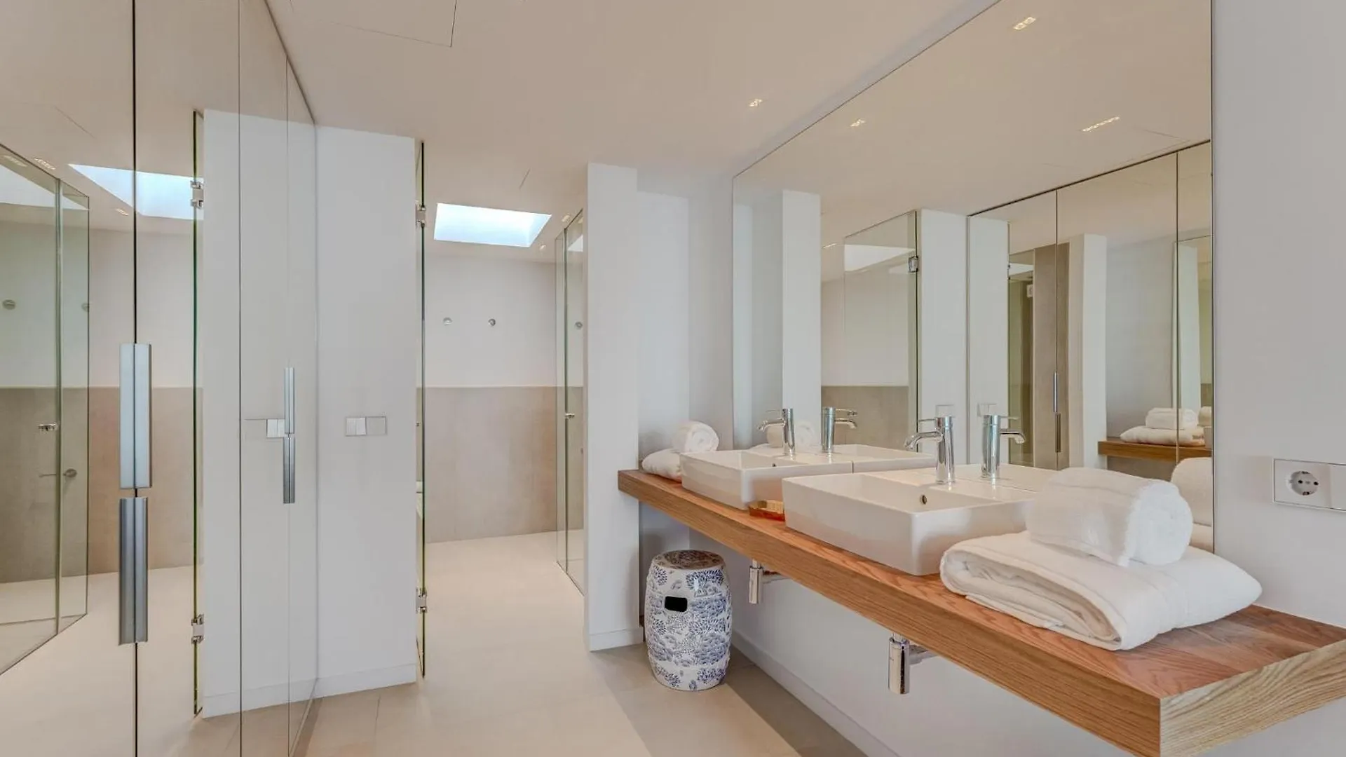 Aquasuites Luxury Penthouse A03 아칸티라도
