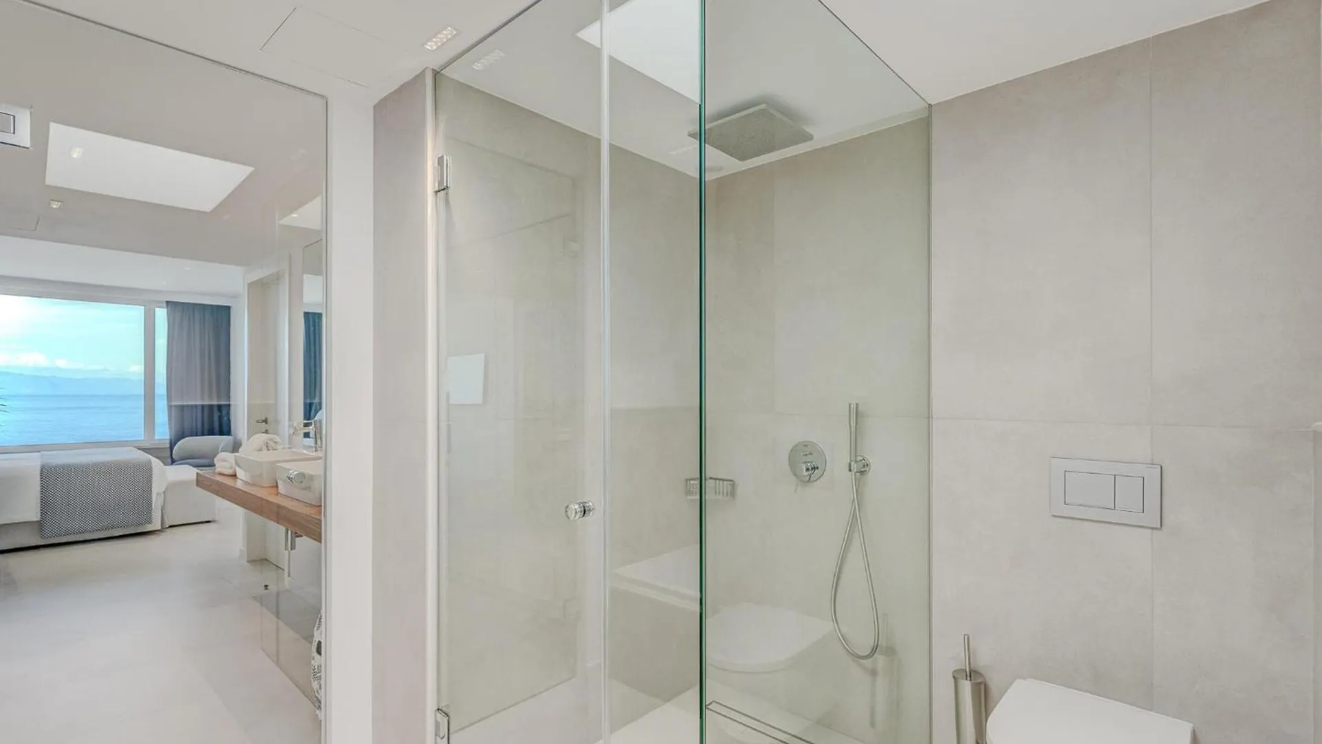 Aquasuites Luxury Penthouse A03 아칸티라도 아파트